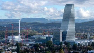 Basilea cun Roche-Tower.