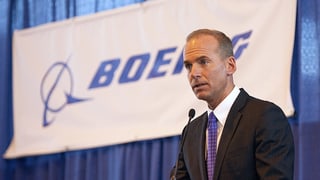 Dennis Muilenburg.
