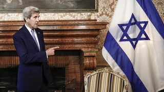 Kerry mussa cul det en direcziun dad ina badniera israeliana.