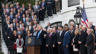 Trump discurra da la refurma da taglias, davos el ils deputads.