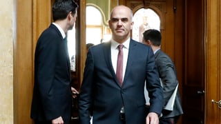 banduna il parlament sco victur.