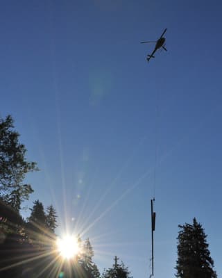 heli tar transport da lenn davant il sulegl