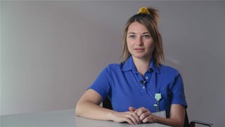 purtret da la giuvna purtret da la giuvna