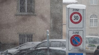 Ina zona da 30 existenta a Cuira.