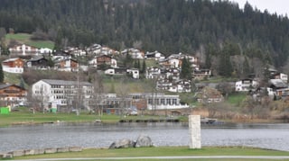 Il bogn cuvert da Laax duai daventar in center da wellness cun suravi ina nova jugi.