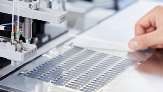Producziun da biosensurs electrochemics.
