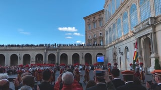 Engirament a Roma cun Maurizio Cavelti.