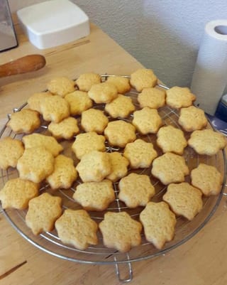 Diversas sortas da biscuits sin plats ed en truclas. 