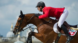 Steve Guerdat e ses chaval Nino Des Buissonnets als gieus olimpics 2012 a Londra.