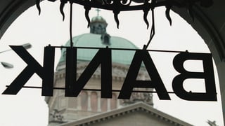 Il num banca, davos la Chasa federala.