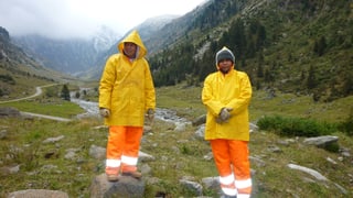 Il requirent d'asil da l'Afghanistan (dretg) che ha raquintà sur da sia sort.