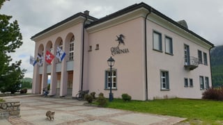 purtret da la chasa communala. 