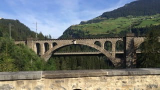 purtret d'ina punt da viafier