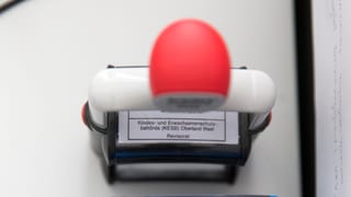 In bul cun l'inscripziun da la KESB - Kinder-und Erwachsenenschutzbehörde