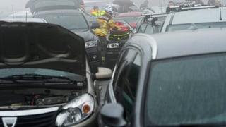 Purtret d'ina carambolascha d'autos dal 2013.