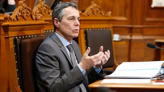Il Cusseglier federal Ignazio Cassis en il Cussegl dals chantuns.