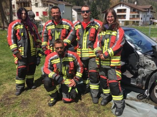 La truppa dals pumpiers d'Andeer a la Muma.