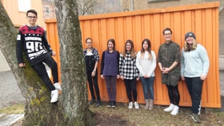  La gruppa da teater.