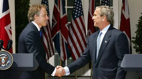 Blair e Bush sa dattan il maun