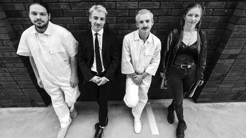 Nesta and the Blondes