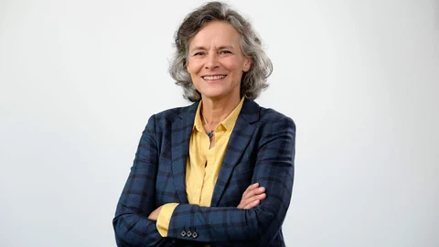 purtret da Claudia Cadruvi