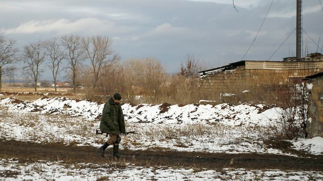 In separatist pro-russ en la regiun da Donezk, il cumenzament dal december.