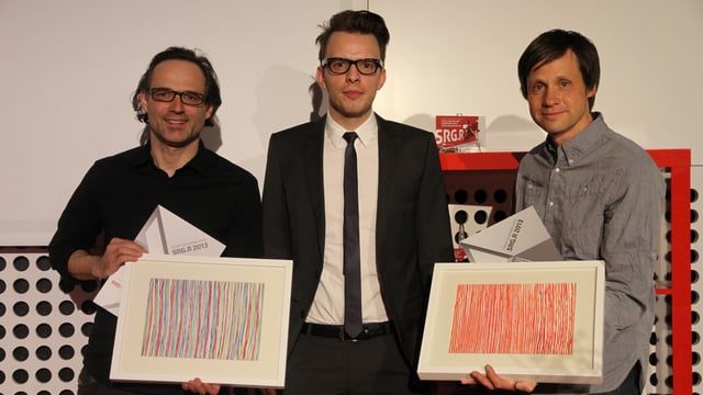 Premi schurnalistic SRG.R per Livio Foffa e David Spinnler. Premi schurnalistic SRG.R per Livio Foffa e David Spinnler.