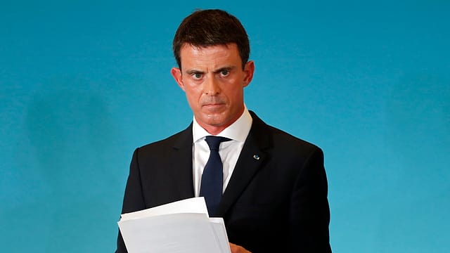Il primminister franzos Manuel Valls discurra d'in lung cumbat cunter il terrorissem.