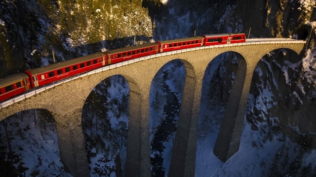 Tren sin viaduct.