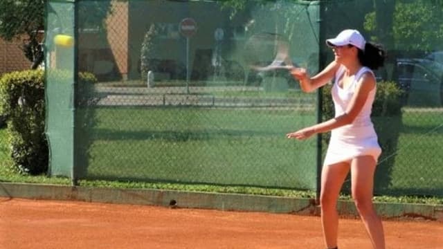Vanessa Grond dal club da tennis Val Müstair