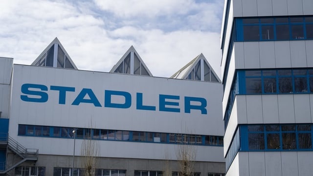 La sedia principala da Stadler Rail. La sedia principala da Stadler Rail.