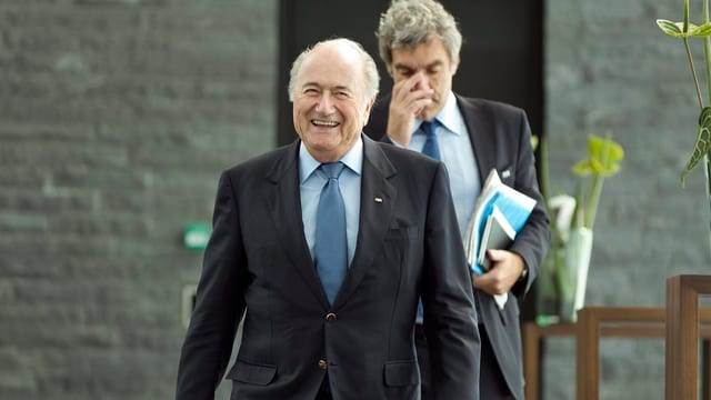 Sepp Blatter e Walter de Gregorio da la Fifa.