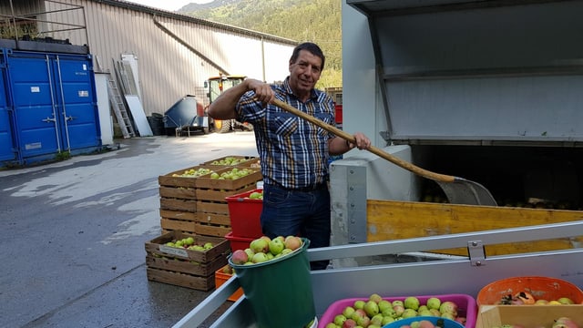 Mostaria a Glion producescha tut a dubel