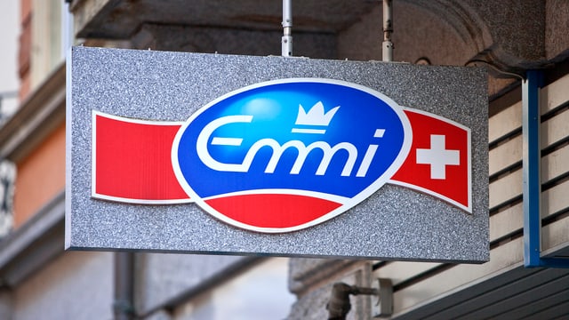 Il loga da Emmi vi dal sez principal a Lucerna.