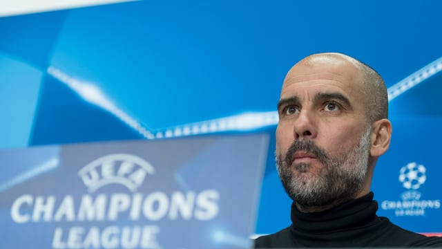 Il trenader da Manchester City, Pep Guardiola. Il trenader da Manchester City, Pep Guardiola.