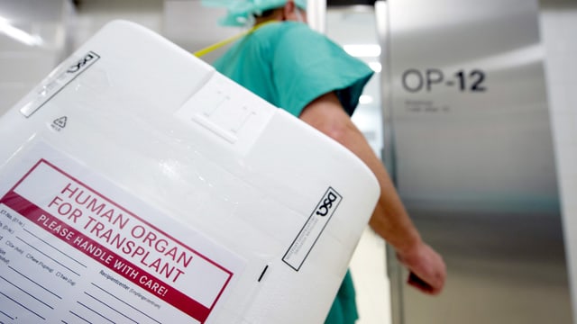 Bunura: Donaturs d'organs – pretensiuns dals medis