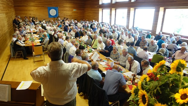 Mezdi: Uniun da veterans da chant ha onurà novs veterans d'onur