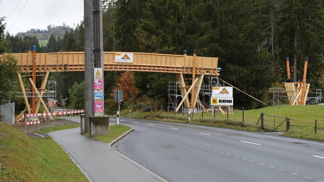 Bunura: Punt Staderas Laax