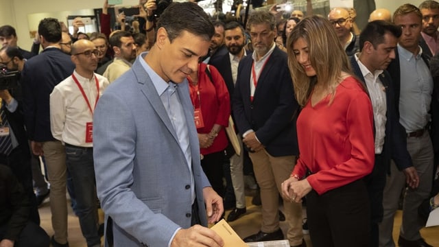 Il primminister spagnol che metta in cedel da vuschar en l’urna.