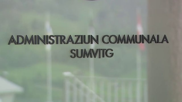 scrittura "Administraziun communala sumvitg"