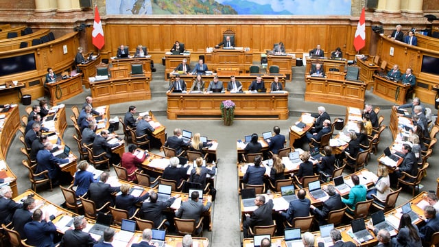 Sessiun da primavaira 2018: L'emprima sessiun dal parlament federal è fatga.