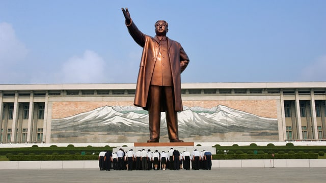 Statua dal dictatur da la Corea dal Nord Kim Jong Un.