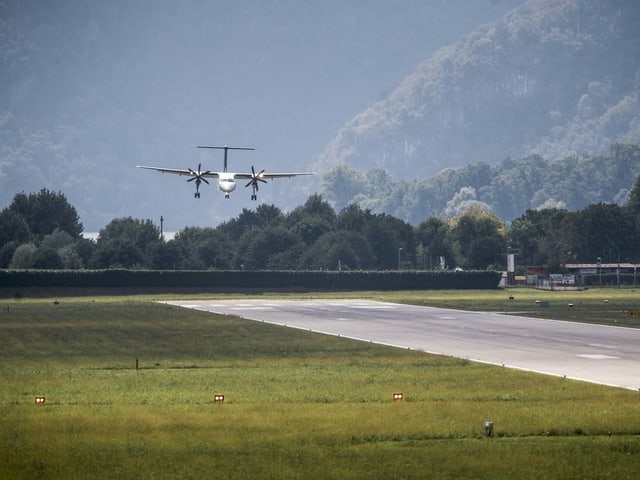 La fin da settember è atterrà l'ultim eroplan da passagiers sin il eroport a Lugano. I ha dat in grounding tar la cumpagnia "Adria Airways" che sgulava 4 giadas per di da Lugano a Turitg ed enavos.