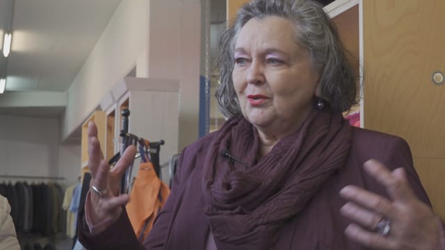 Frau am reden Frau am reden