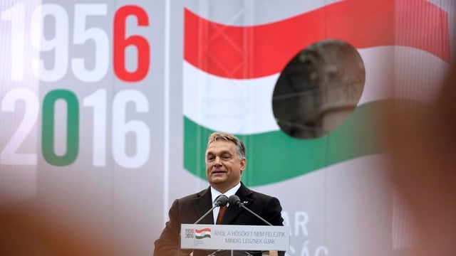 Purtret da Viktor Orban durant ses pled. 