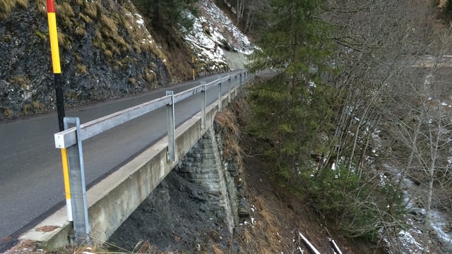La via da Val Stussavgia vegn schlargiada.