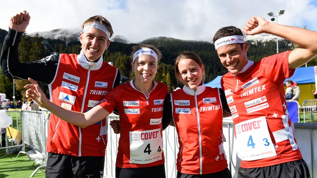 Matthias Kyburz, Sara Luescher, Rahel Friedrich e Martin Hubmann