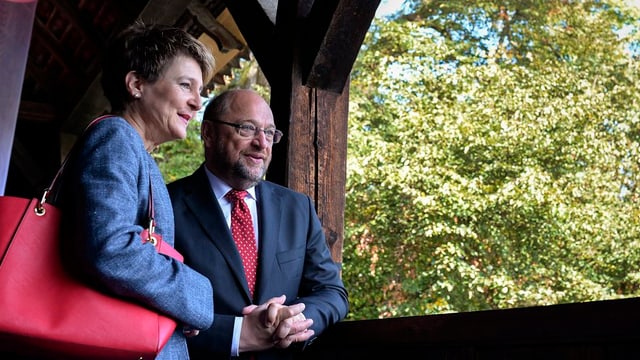 Cussegliera federala Simonetta Sommaruga cun il president dal parlament europeic Martin Schulz.