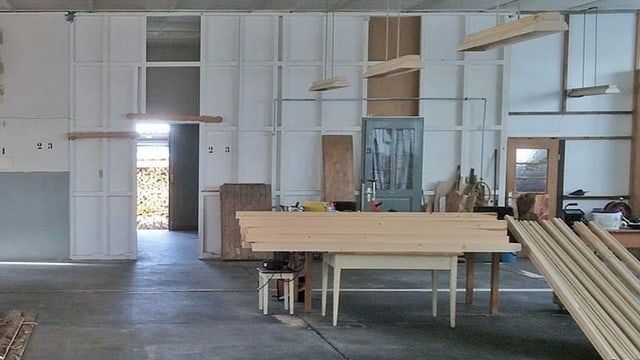 Nova vita en la fabrica da ponn a Trun: «Scala Trun»