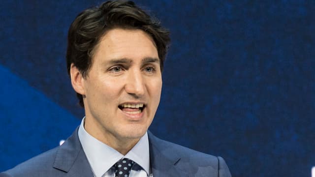Bunura: WEF – Justin Trudeau davart la rolla da las dunnas
